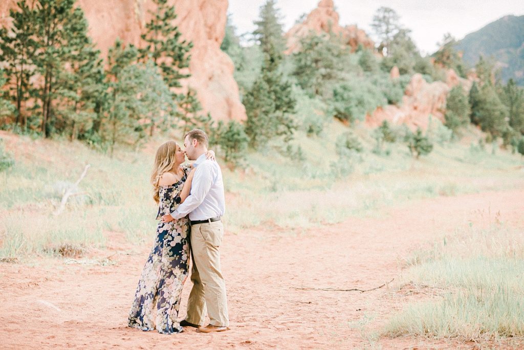 Couple celebrate their 10th anniversary with Vail Wedding Photographer Jenna Wren 
