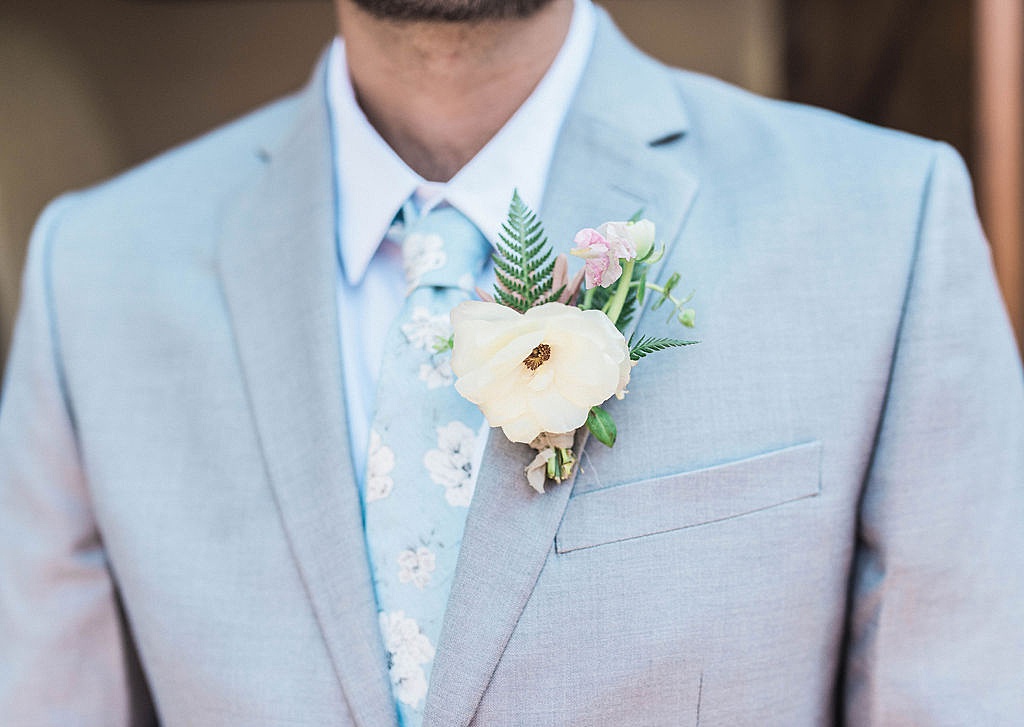 perfect boutonniere for groom at Villa Parker summer inspired wedding